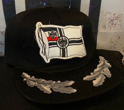 Caps mit Motiven