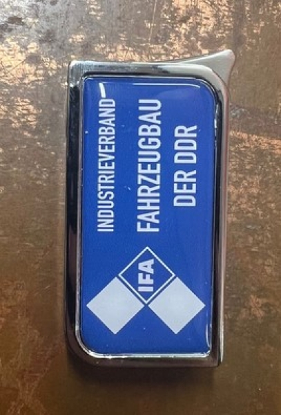 Feuerzeug - SM - Fahrzeugbau der DDR Feuerzeug - SM - Fahrzeugbau der DDR