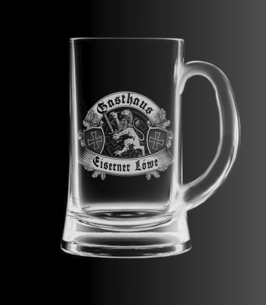 Bierkrüge aus Glas - Eiserner Löwe Bierkrüge aus Glas - Eiserner Löwe