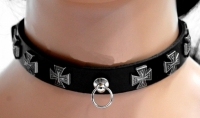 Lederhalsband - Eisernes Kreuz - Motiv 1 mit Ring